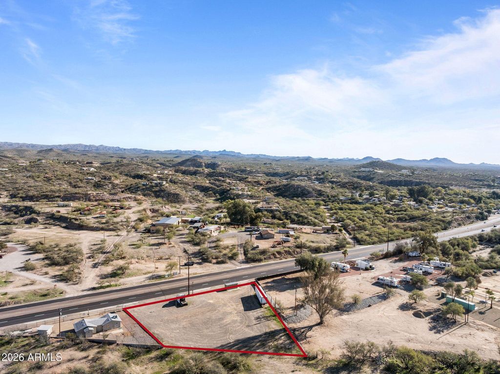 51420 N GRAND Avenue -, Wickenburg, AZ 85390 — exterior