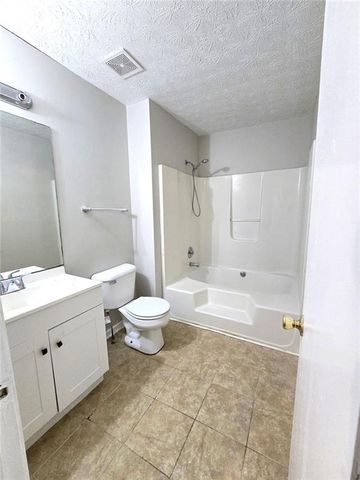 3163 Aberdeen Way, Lithonia, GA 30038