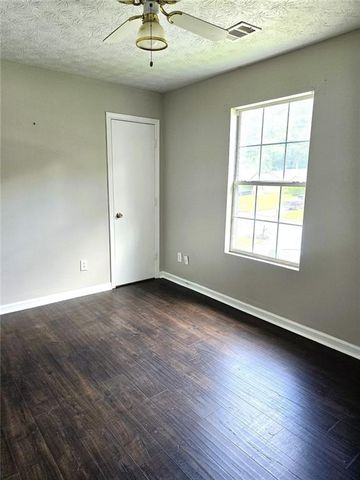 3163 Aberdeen Way, Lithonia, GA 30038