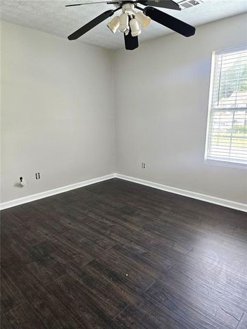 3163 Aberdeen Way, Lithonia, GA 30038