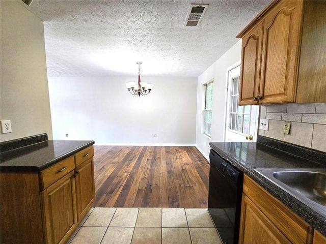 3163 Aberdeen Way, Lithonia, GA 30038