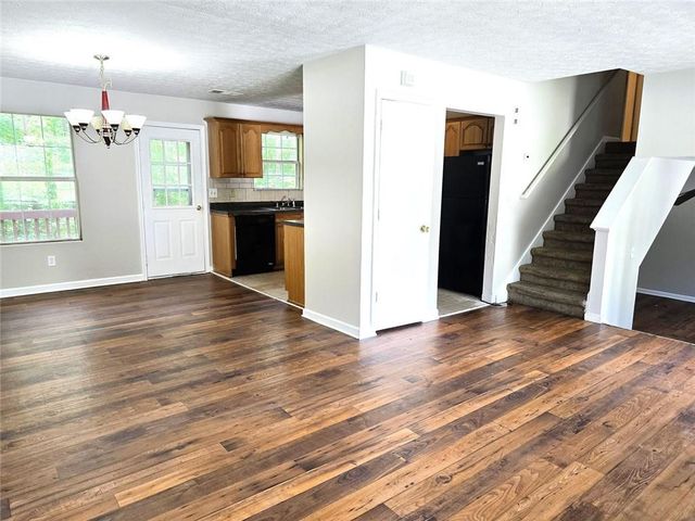 3163 Aberdeen Way, Lithonia, GA 30038