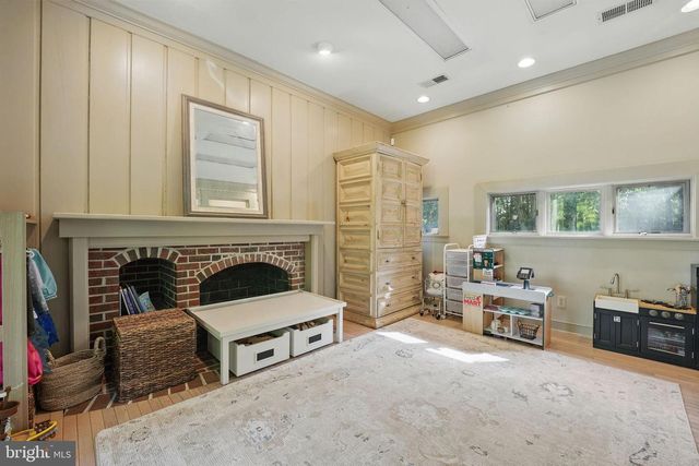 8130 WINDSOR DR, King George, VA 22485