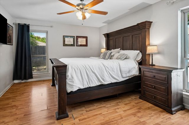 109 Clove Lane, Euless, TX 76039