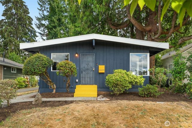 5609 S Prentice Street, Seattle, WA 98118