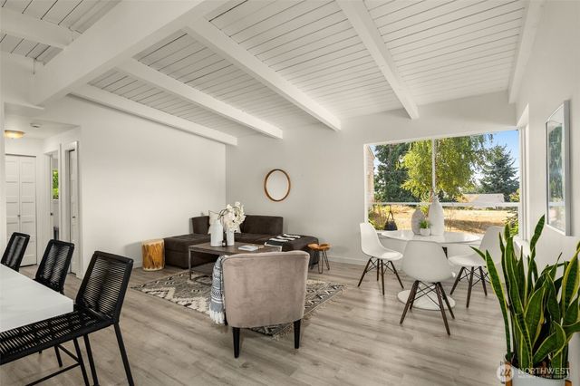 5609 S Prentice Street, Seattle, WA 98118