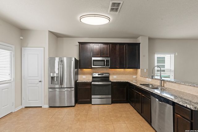 11530 VERDIS VLY, San Antonio, TX 78245
