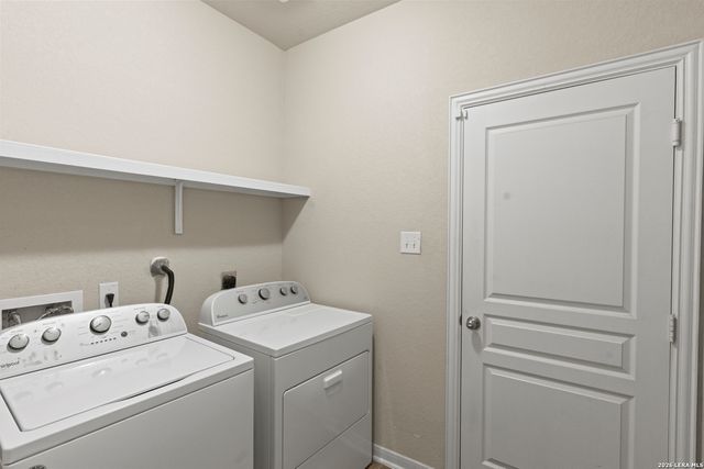 11530 VERDIS VLY, San Antonio, TX 78245