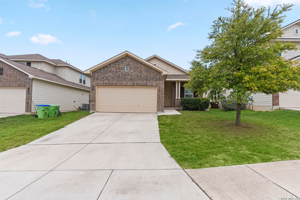 11530 VERDIS VLY, San Antonio, TX 78245