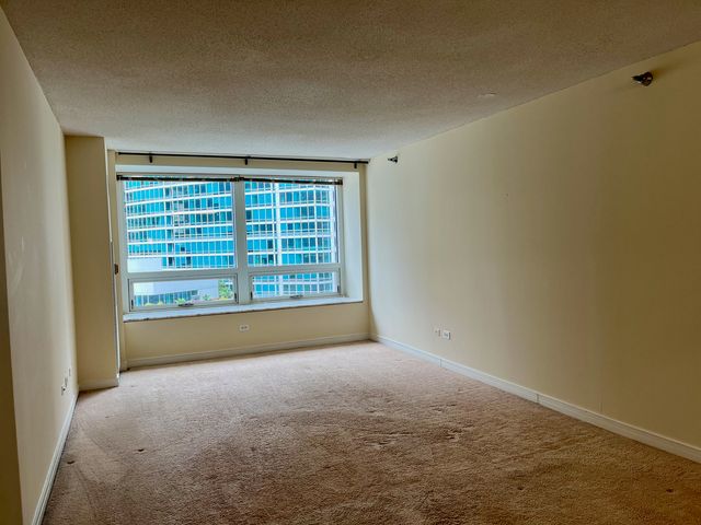 512 N McClurg Court 1012, Chicago, IL 60611
