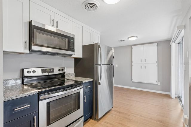2348 DOUD STREET, Sarasota, FL 34231