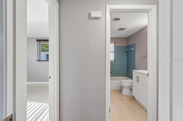 2348 DOUD STREET, Sarasota, FL 34231
