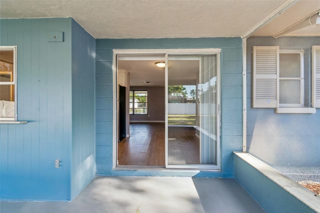 2348 DOUD STREET, Sarasota, FL 34231