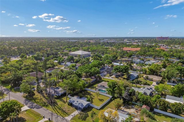 2348 DOUD STREET, Sarasota, FL 34231