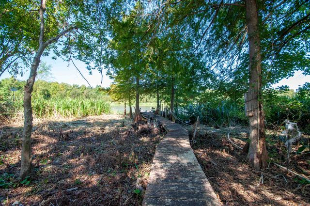 4704 Highway 182 Highway, Patterson, LA 70392