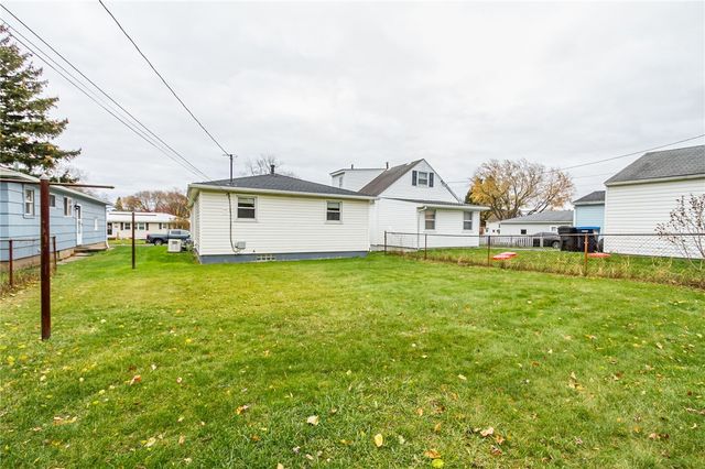 239 Woodside Place, Irondequoit, NY 14609