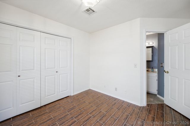 5908 S Quincy Avenue, Tulsa, OK 74105