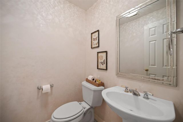 18815 Leisure Place Drive, Humble, TX 77346