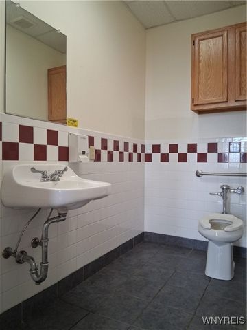 1792 Niagara Street, Buffalo, NY 14207