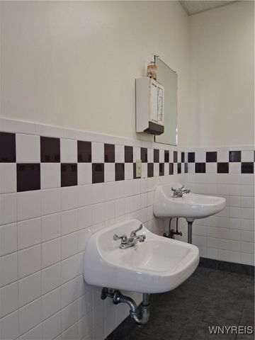 1792 Niagara Street, Buffalo, NY 14207