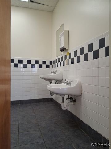 1792 Niagara Street, Buffalo, NY 14207