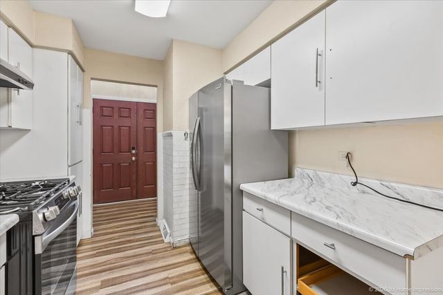 18847 May Avenue, Homewood, IL 60430