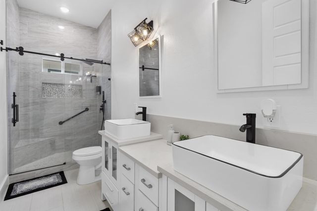 123 Zacate ST, Elgin, TX 78621