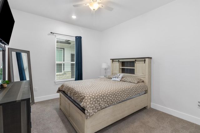 123 Zacate ST, Elgin, TX 78621