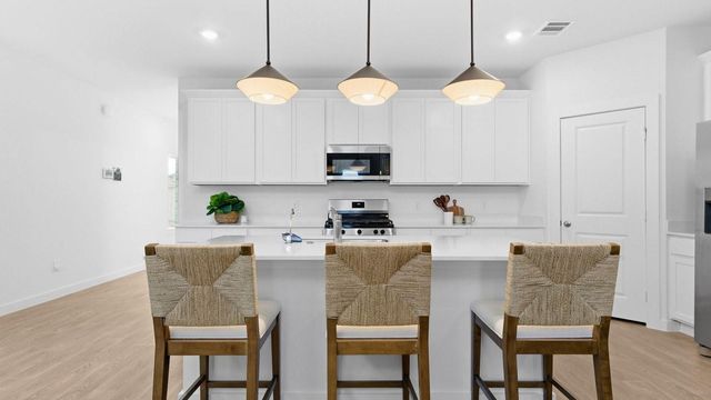 9006 Beaming Sun, Iowa Colony, TX 77583