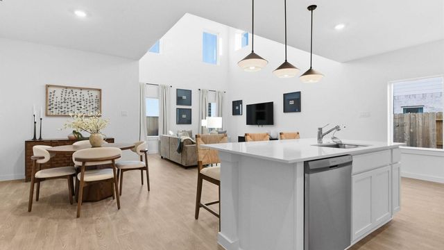 9006 Beaming Sun, Iowa Colony, TX 77583