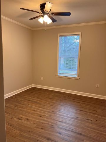 14203 E Ravine Run, Willis, TX 77318