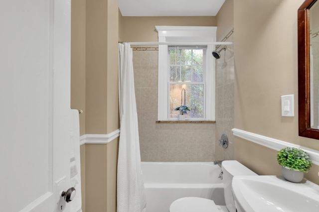 19 Shepard St 3, Cambridge, MA 02138