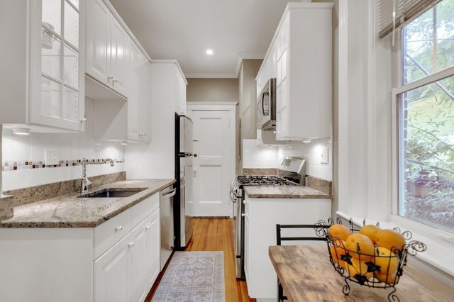 19 Shepard St 3, Cambridge, MA 02138