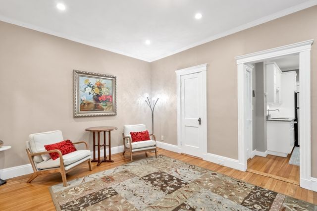 19 Shepard St 3, Cambridge, MA 02138