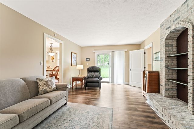 454 Shirley Ann Drive, Centerville, OH 45458