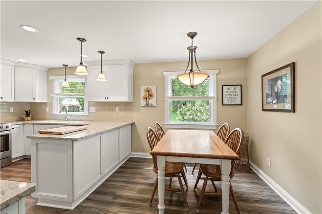 454 Shirley Ann Drive, Centerville, OH 45458