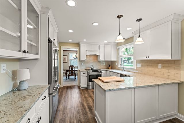 454 Shirley Ann Drive, Centerville, OH 45458