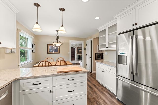 454 Shirley Ann Drive, Centerville, OH 45458