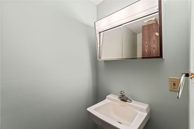 454 Shirley Ann Drive, Centerville, OH 45458