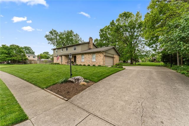 454 Shirley Ann Drive, Centerville, OH 45458