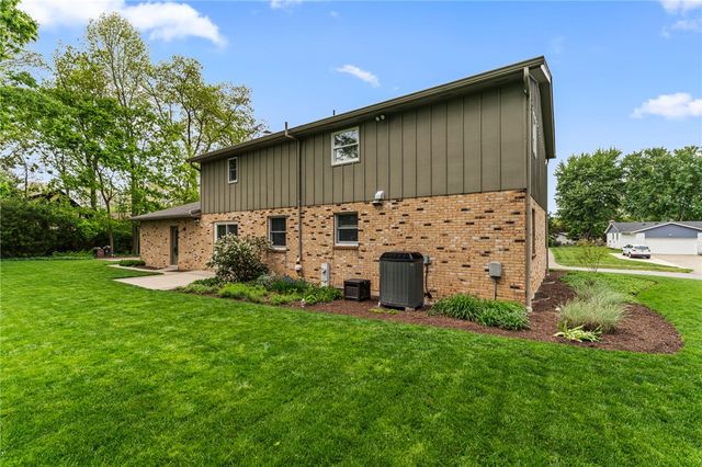 454 Shirley Ann Drive, Centerville, OH 45458