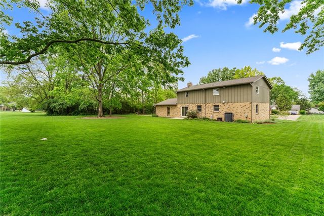 454 Shirley Ann Drive, Centerville, OH 45458
