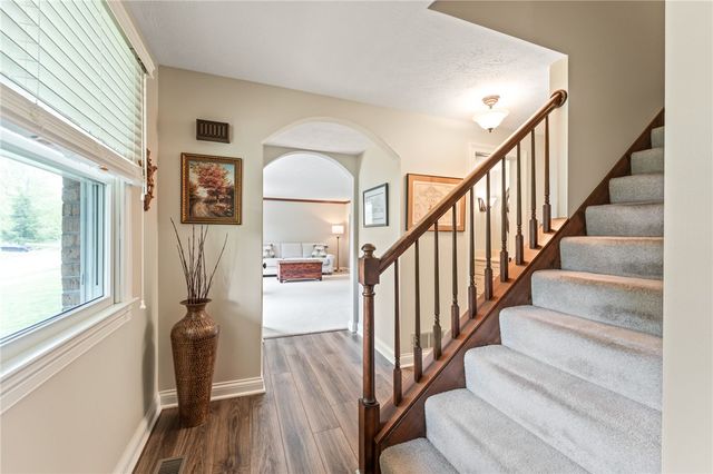 454 Shirley Ann Drive, Centerville, OH 45458