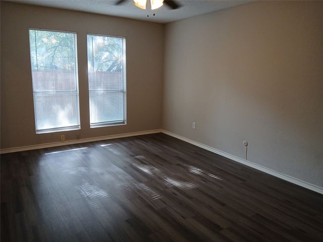 3202 Foxboro, Richardson, TX 75082