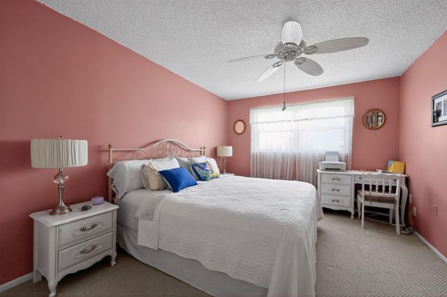 8051 N Sunrise Lakes Drive N 307, Sunrise, FL 33322