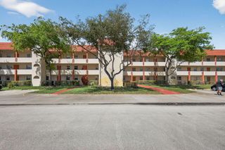 8051 N Sunrise Lakes Drive N 307, Sunrise, FL 33322