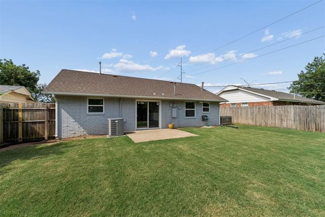1105 Northgate Terrace, Edmond, OK 73013