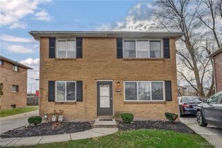 9 Floreis Court, Cheektowaga, NY 14225