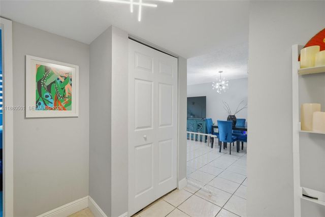 1805 Sans Souci Boulevard 334, North Miami, FL 33181