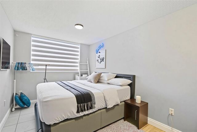 1805 Sans Souci Boulevard 334, North Miami, FL 33181